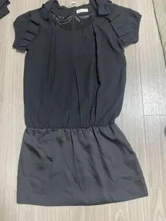 値下げBARNEYS NEW YORK ブラックミニワンピース中古のサムネイル