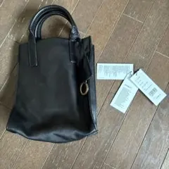 aniary ブラック レザーミニトートバッグ　おまけにスカーフ付き