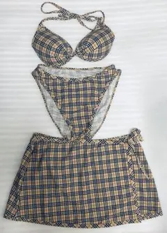 BURBERRY ⭐︎チェック柄 ハイネック水着 BURBERRY ⭐︎チェック柄 ハイネック水着 BURBERRY ⭐︎チェック