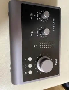 初期型）audient iD14 オーディオインターフェイス - メルカリ