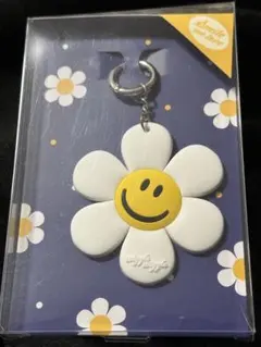 新品未開封　Wiggle Wiggle フラワー キーリング/キーホルダー