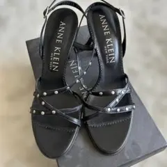 ANNE KLEIN サンダル ブラック スタッズ付 サイズ36のサムネイル