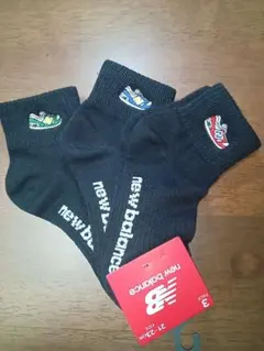 21−23cmニューバランスNew Balance 刺繍 ブラックソックス