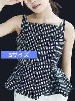 laubeblanc Sculpted Peplum Balloon Top - メルカリ