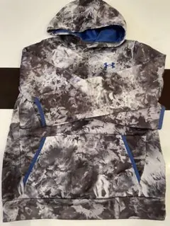 Under Armour パーカー XL & ショートパンツ