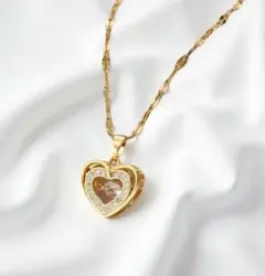 Item thumbnail for item 4f9ea4f8-b0d2-4169-9a6c-890bdbb6c3dc