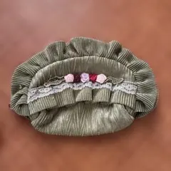 フリル付きオリーブグリーンポーチ