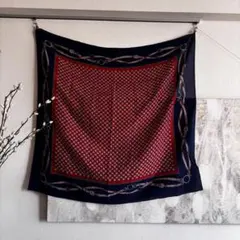 赤×ネイビー シルク100％ 上品スカーフ (75x75cm)