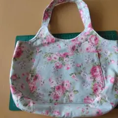 Item thumbnail for item be950a81-f049-45e2-b582-d5e08cefbd96