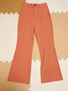 GU　ストレッチフレアパンツ ピンク