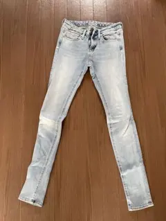 GU スキニーデニム ライトブルー