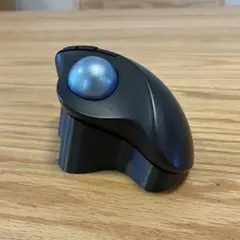 【Logicool】 M575 傾斜スタンド 30° BLACK