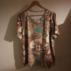 ペイズリー柄 半袖Tシャツ