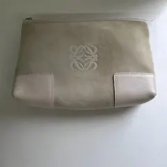 LOEWE ロエベ アナグラム スウェードポーチのサムネイル