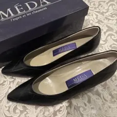 MÉDA 黒 ポインテッドトゥパンプス