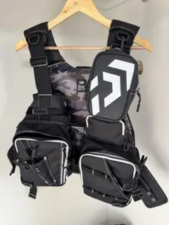 Daiwaライフジャケット　美品 楽天市場】ライフジャケット ダイワ（カラーブラック）（フィッシング