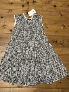 新品タグ付130 Little s.t. by s.t.closet ワンピースのサムネイル