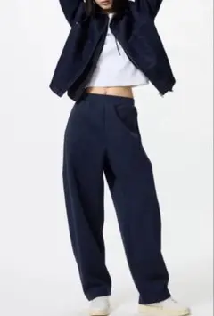 【美品】ユニクロ　UNIQLO　ドライスウェットカーブパンツ　ネイビー　Мサイズ