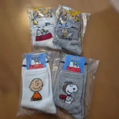 スヌーピー キャラクターソックス 4足セット