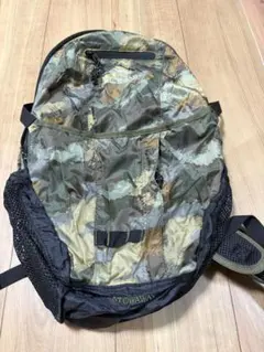 L.L.Bean STOWAWAY カモフラージュ柄 バックパックのサムネイル
