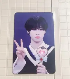 Item thumbnail for item c8378f04-7287-4cd7-85f2-7896ff2696ea