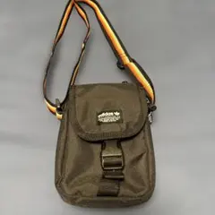 adidas 黒 ミニポーチ