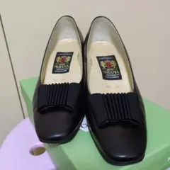 MIHAMA パンプス MR616 ブラック 23.5cmのサムネイル
