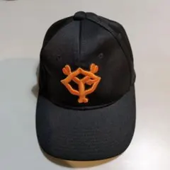 新品同様　Under Armour ジャイアンツ　キャップ