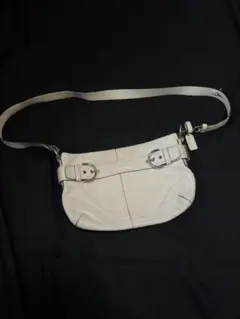 COACH オールドコーチ ショルダーバッグ ホワイト レザー 10559 | Mercari
