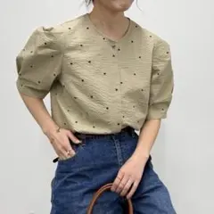 FREDY emue ハート刺繍 袖ボリュームブラウス 38 - メルカリ