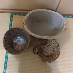 籐と布のハンドル付きバスケット　3点　カゴのサムネイル