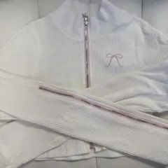 lilLillyのサムネイル