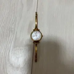 FOSSIL ゴールドカラー バングルウォッチのサムネイル