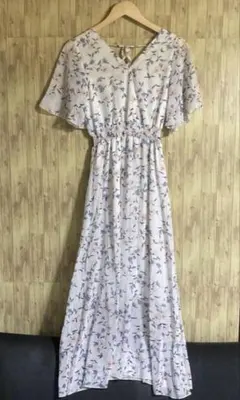 花柄 シフォンワンピース マキシワンピース ロングワンピースのサムネイル