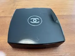 シャネル　アイシャドウ