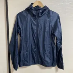 ユニクロ　UNIQLO ウインドブレーカー　ポケッタブルパーカー