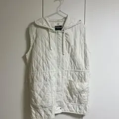 Kastane フード付きキルティングベスト