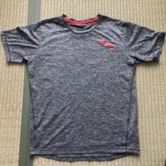 Puma グレー Tシャツ & Under Armour カモフラ Tシャツ