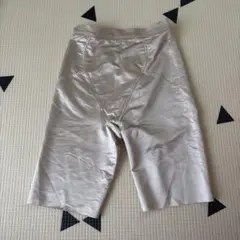 美品⭐︎1回のみ使用　Mサイズ　トリートドレッシング　ブライダルインナー　ガードル