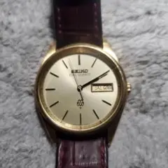 新品電池】3091 SEIKO KING QUARTZ メンズ腕時計ゴールド