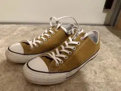 Converse React コーデュロイ イエロー スニーカー