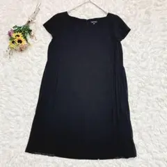 INDIVI　半袖ひざ丈ワンピース　サイドプリーツ　ブラックフォーマル　40　Ｍ