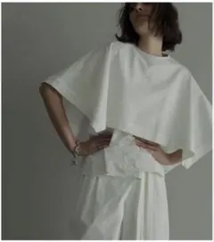 HEVE★完売　Layer Cape BL Vanilla HEVE Layer Cape BL Vanilla タグ付き新品未使用品 - メルカリ