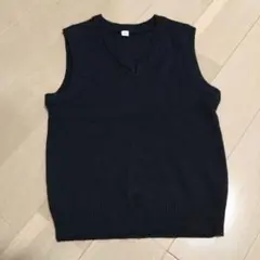 黒のニットVネックベスト Sサイズ