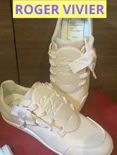 2025年最新】ROGER VIVIER レディース スニーカーの人気アイテム