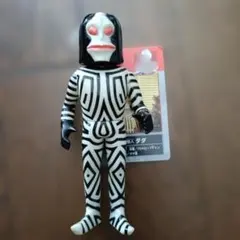 タグ付 ウルトラ怪獣シリーズ ソフビ 2004 SPECIAL ダダ（B) - メルカリ