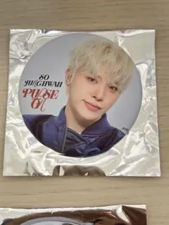 TREASURE ジョンファン 缶バッジ PULSE ON