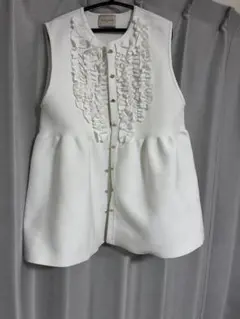 未着用/美品】ユナイテッドアローズ Pミニフリル ニットベスト - メルカリ