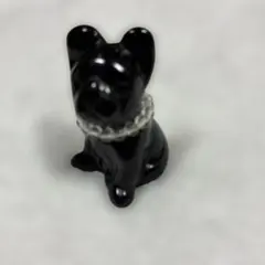 天然ブラックオブシディアンのフレンチブルドッグの置き物、水晶の首輪付き