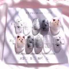 【現品・Mサイズ】シルバーラメ×ねこ 大人可愛い ネイルチップ｜フルセット